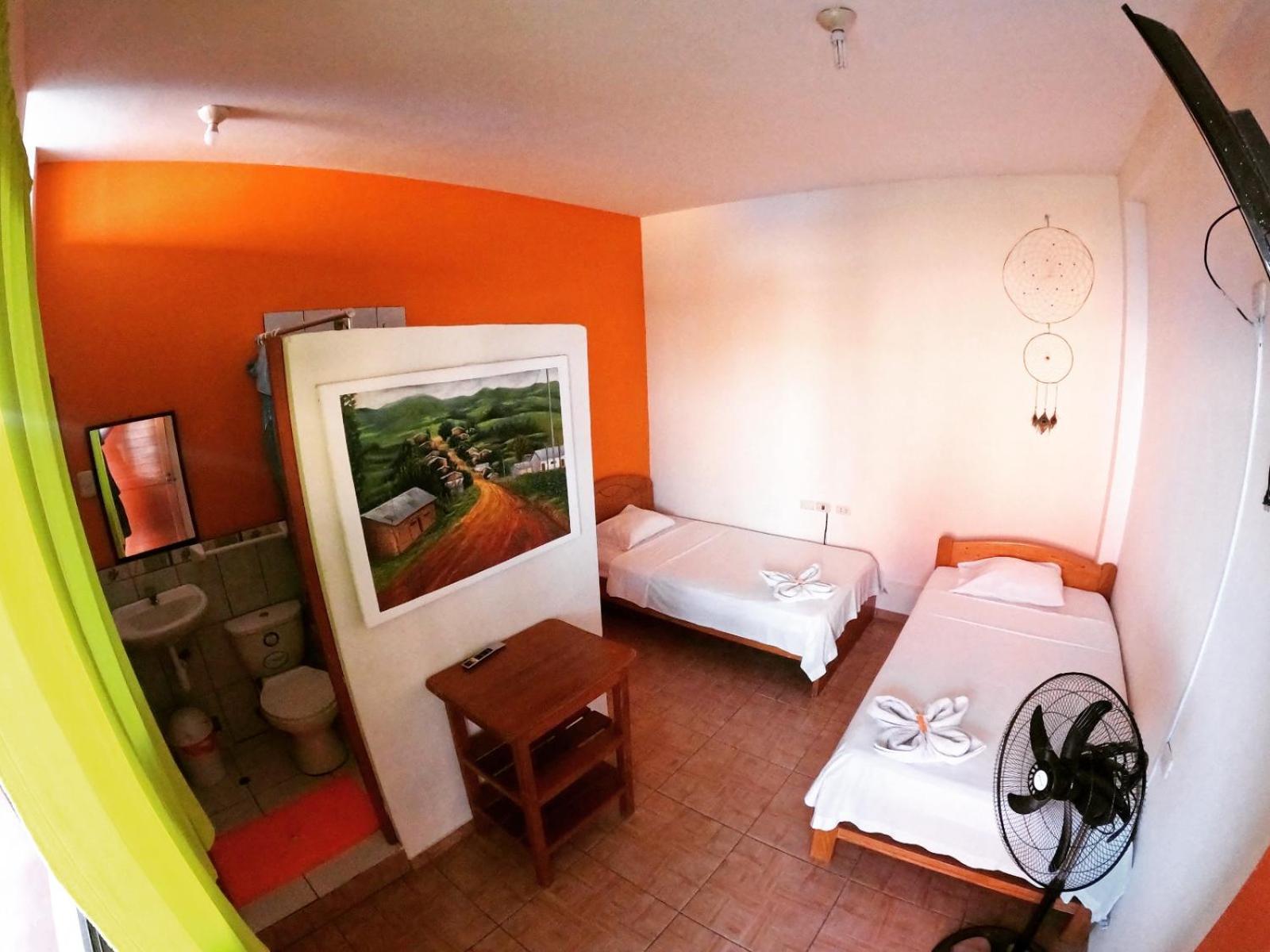 Shoffi'S House Backpackers Otel Tarapoto Dış mekan fotoğraf